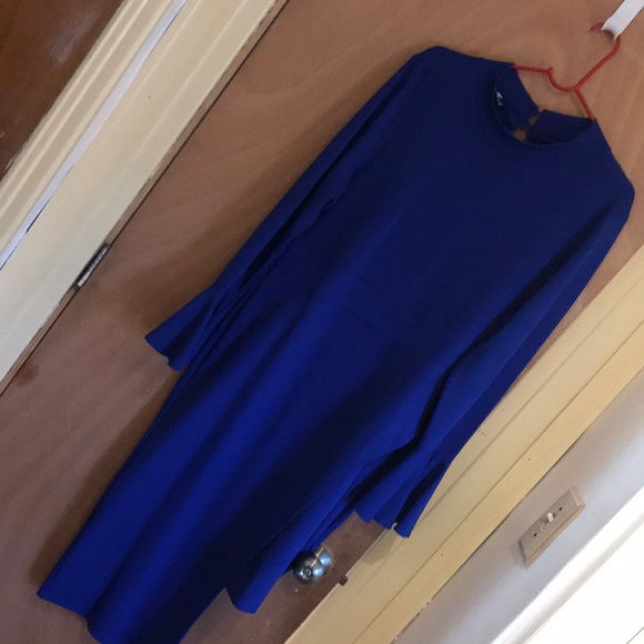 Dress - Picture 1 of 5